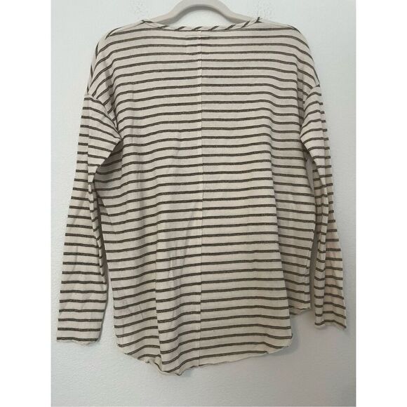 Chaser Long Sleeve Oversized Henley Tee NEW NWT - Picture 5 of 6